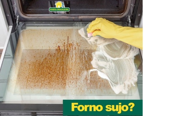 Pega essa dica para tirar excesso de gordura acumulada no forno