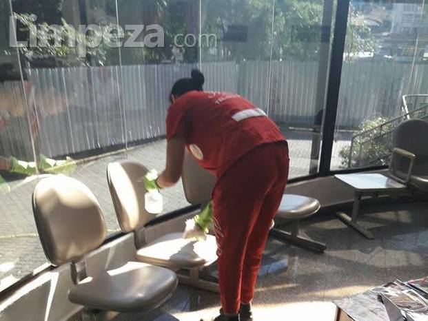 Limpeza hospitalar