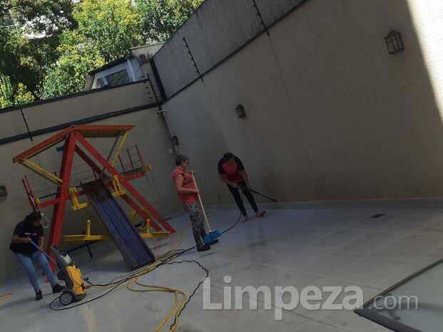 Calçado em andamento.jpg