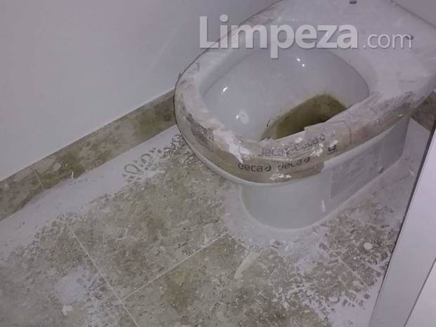 Antes - limpeza pós-obra banheiro