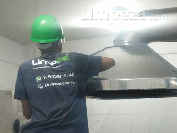 Limpeza Cozinha Industrial