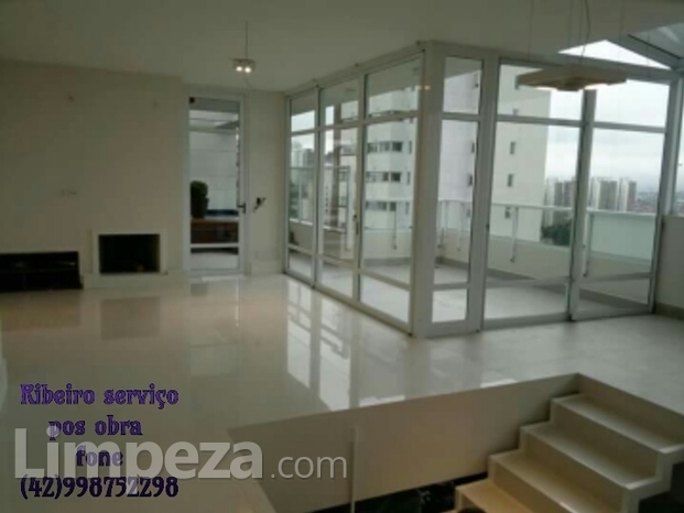 Limpeza comercial