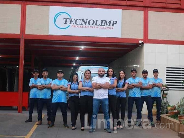 equipe-tecnolimp-limpeza-e-higienizacao (8).jpeg