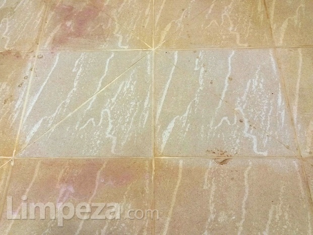Revitalização de piso desgastado pelo tempo