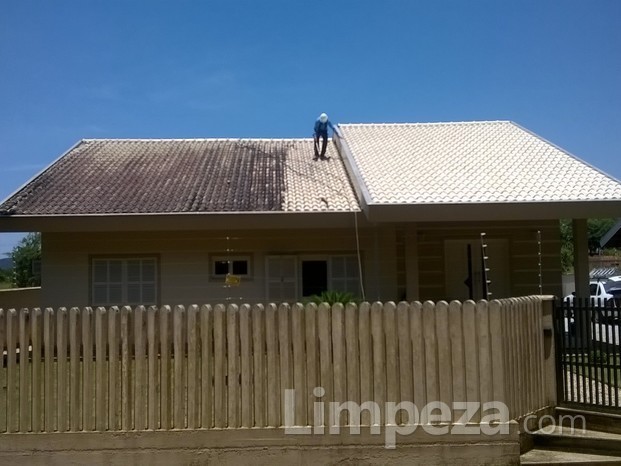 Lavação de telhados