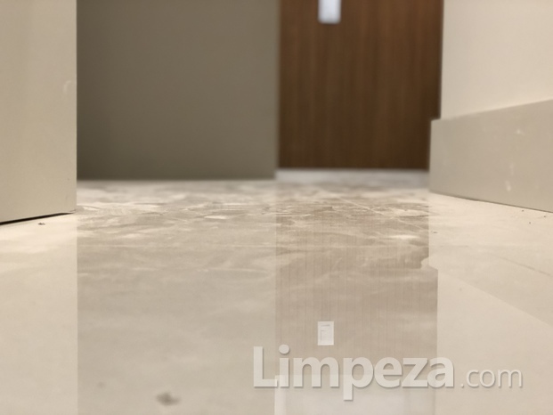 Limpeza de piso