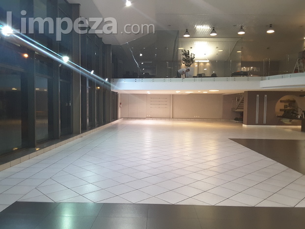 Limpeza de piso