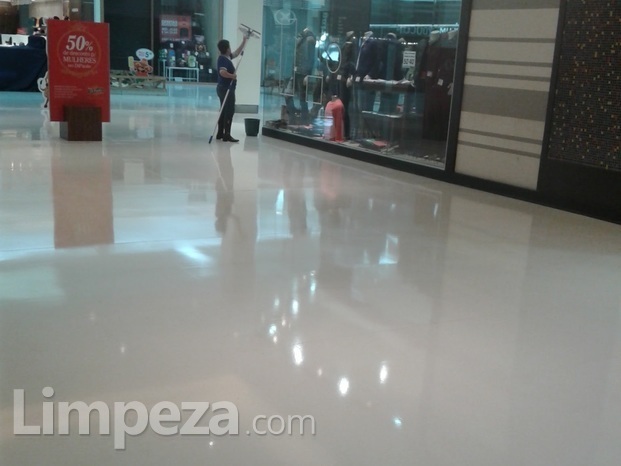 Limpeza de fachada