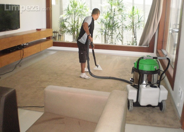 Limpeza de tapetes e carpetes