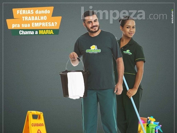 Auxiliar de limpeza para trabalho temporário