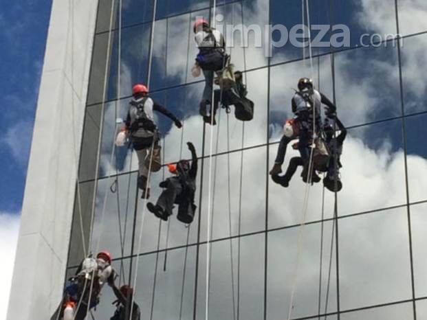  Alpinismo Industrial 